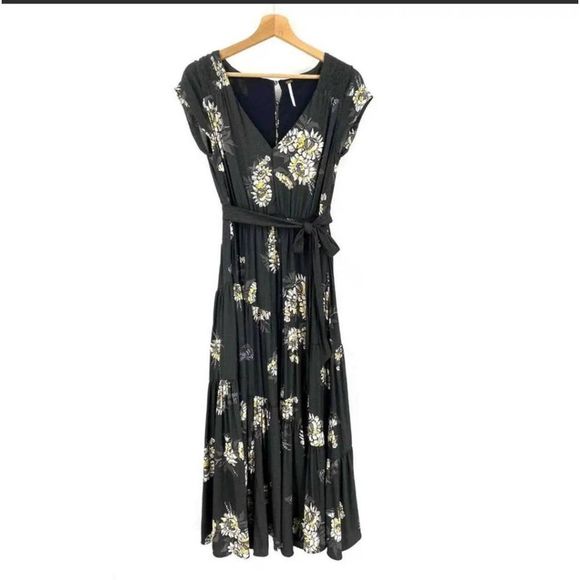 Free People All I Got Floral Tie Maxi Dress. Size 4 - Picture 9 of 9